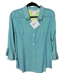NWT Gretchen Scott blouse  271W